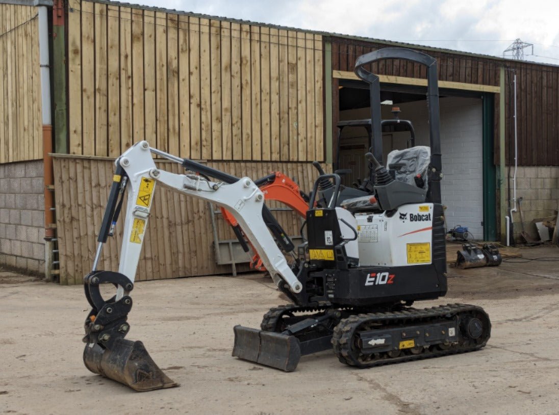 Bobcat E10z (1T) - Digger DeliveryDigger Delivery